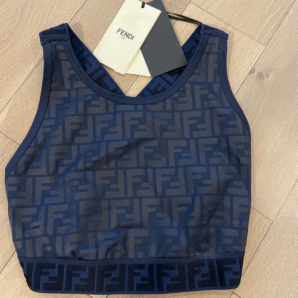 FENDI BRALETTE SPORTS BRA SIZE MED navy 

Brand new with tags
